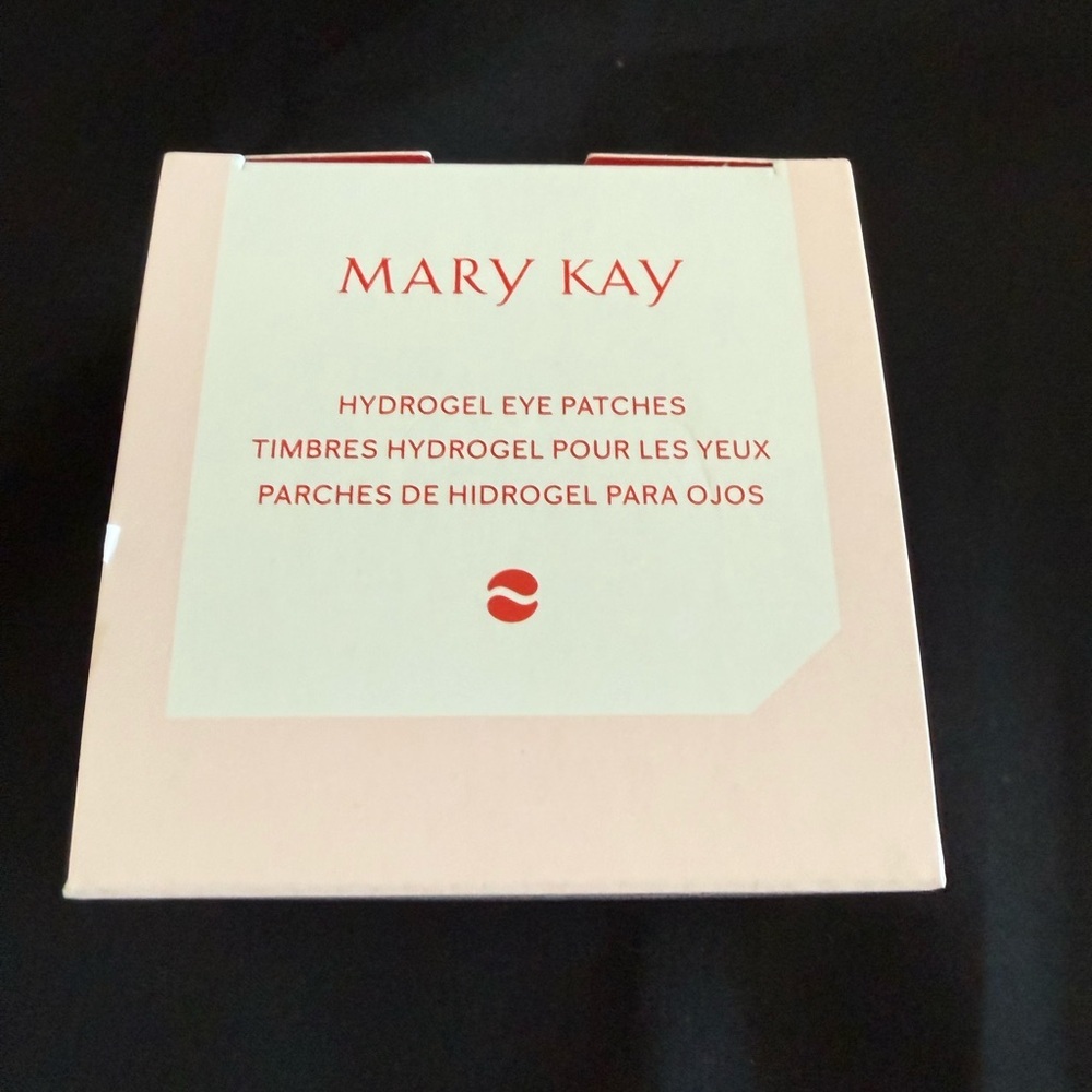 Mary Kay Soothing Hydrogel Eye Patches New in Box 30 Pair Cooling & Hydrating